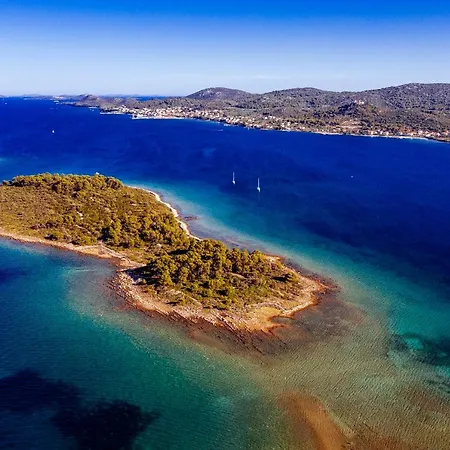 Muntan Villa Kraj (Zadar)