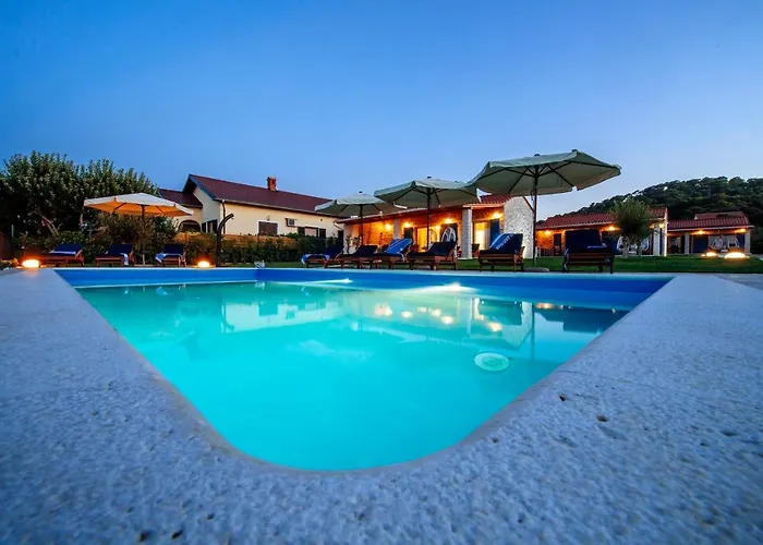 Vila Muntan Kraj (Zadar)