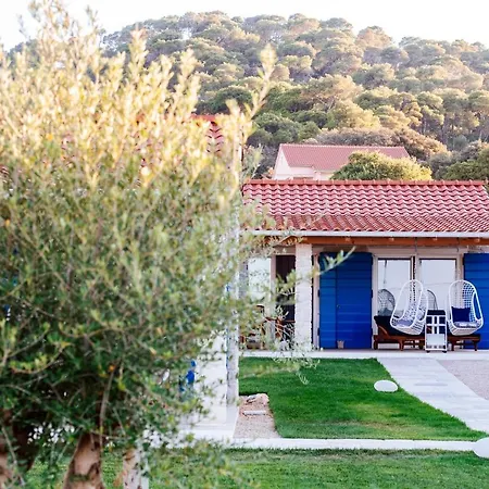 Muntan Villa Kraj (Zadar)